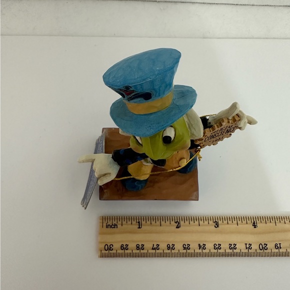 NIB Disney Traditions Jim Shore Jiminy Cricket Figurine Official Conscience 1897 - Picture 14 of 14